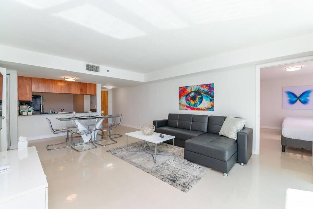 Appartamento Stunning 2br With Ocean View At Brickell, Free Parking
